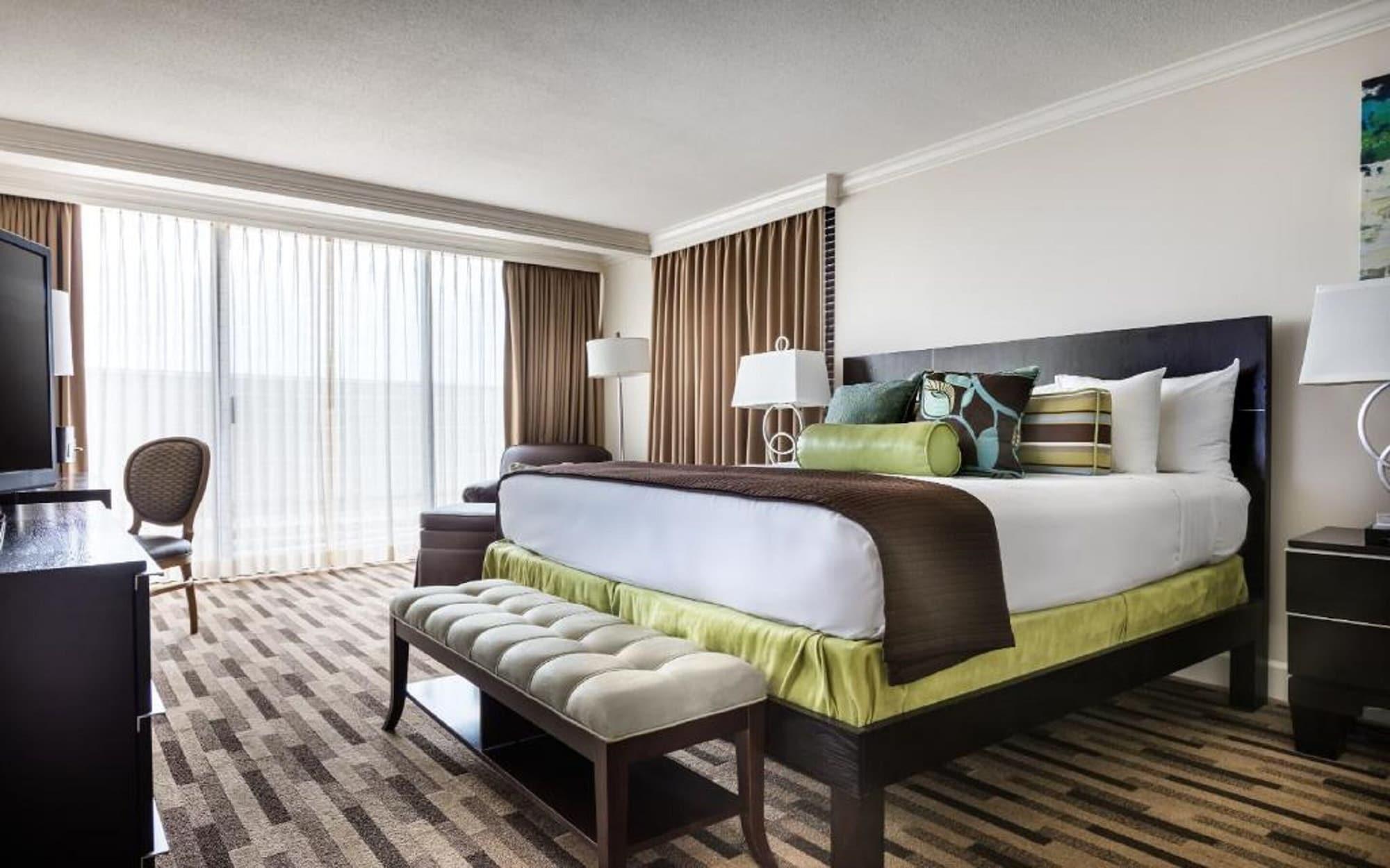 Resort The San Luis Spa & Conference Center 4*