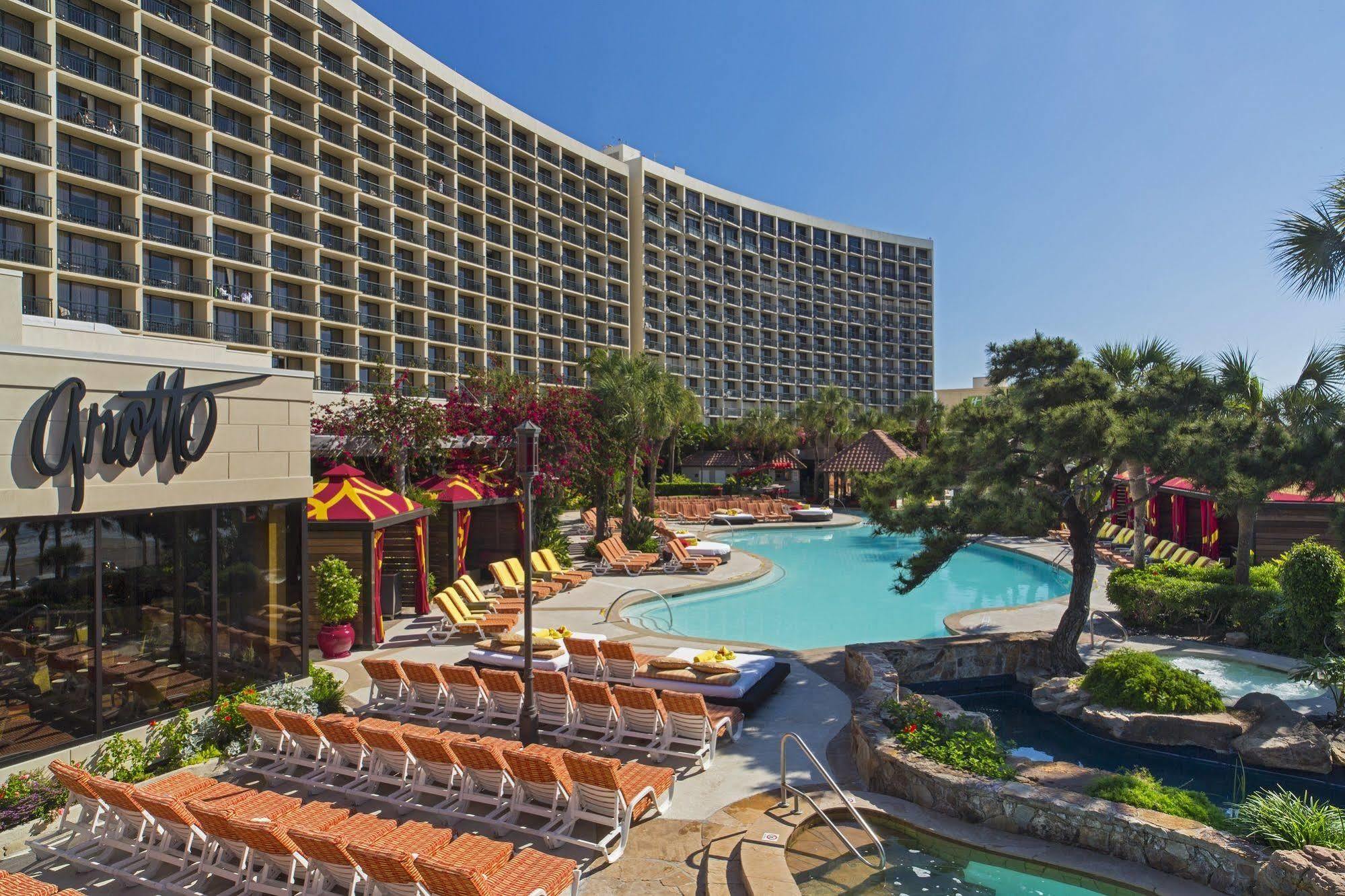 Resort The San Luis & Conference Center