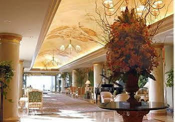 Resort The San Luis & Conference Center